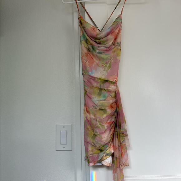 Short colorful floral dress i - Picture 1 of 8